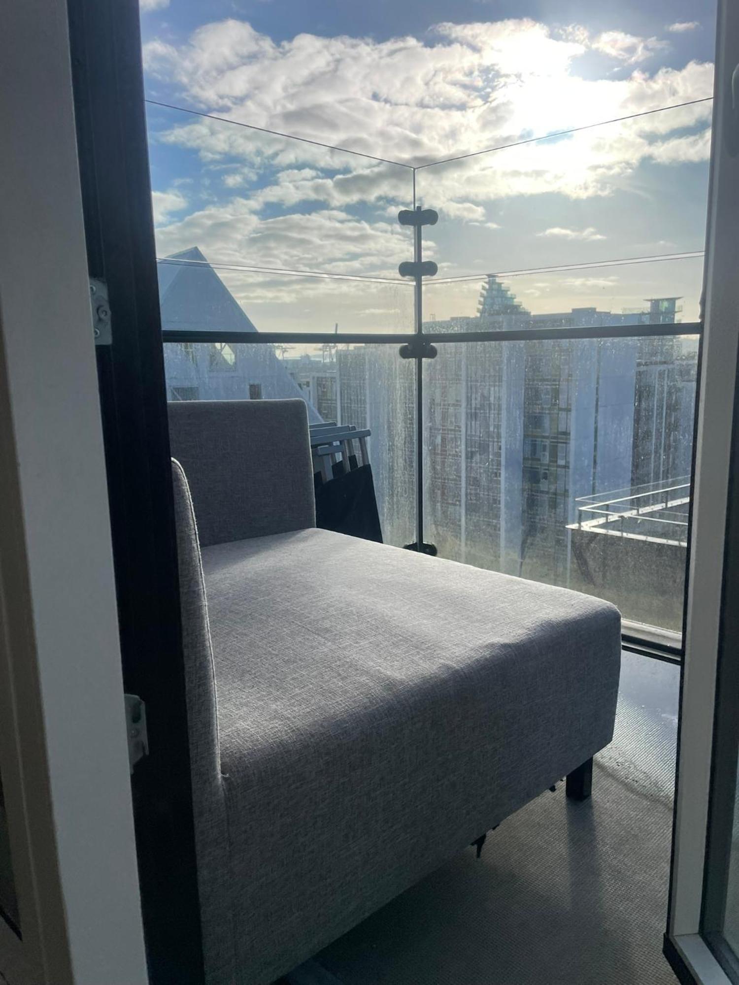 Private Seaview - 2 Balconies, 11th Floor, Elevator, Friendly Lively Area Århus