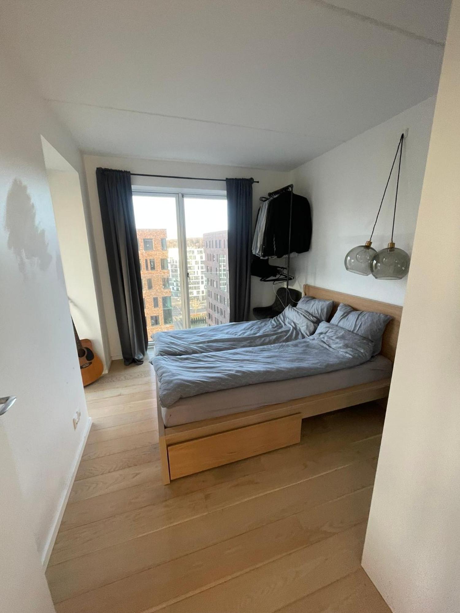 Private Seaview - 2 Balconies, 11th Floor, Elevator, Friendly Lively Area Appartement Århus